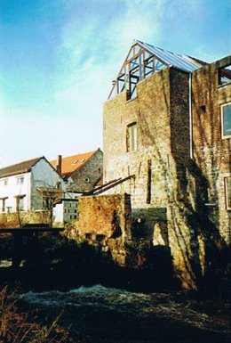 Foto van <p>Moulin d'Ogy</p>, Ogy (Lessines), Foto: Robert Van Ryckeghem | Database Belgische molens