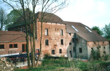 Moulin Delrouge, Moulin Del Rouge, Moulin Devogelaer, Les Greniers du Moulin