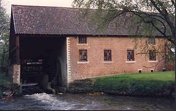 Foto van Dorpsmolen, Stevoort (Hasselt), Foto: VVIA | Database Belgische molens