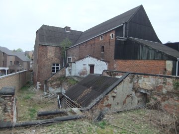 Foto van Abdijmolen<br />Abtsmolen, Sint-Truiden, Foto Marijke Wouters, april 2012 | Database Belgische molens