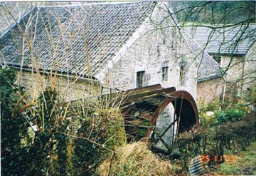 Foto van <p>Moulin de la Haze</p>, Esneux, Foto: Robert Van Ryckeghem, Koolkerke | Database Belgische molens