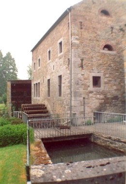 Foto van <p>Moulin de Roiseux</p>, Vierset-Barse (Modave), Foto: Jean-Paul Vingerhoed | Database Belgische molens