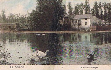 Foto van <p>Moulin de Moyen</p>, Izel (Chiny), Prentkaart (coll. R. Van Ryckeghem, Sint-Andries) | Database Belgische molens