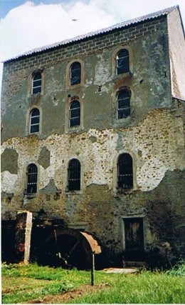 Foto van <p>Moulin de Buvange</p>, Wolkrange (Messancy), Foto: Robert Van Ryckeghem, Koolkerke | Database Belgische molens