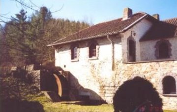 Foto van <p>Moulin de la Bocame</p>, Fosses-la-Ville, Foto: Christiaan Debusschere | Database Belgische molens
