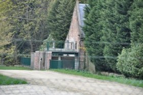 <p>Molen van Overschie<br />Kasteelmolen</p>