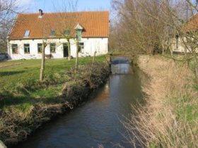 <p>Grazenmolen<br />Lutzemolen<br />Laermolen<br />Molen van Oriënte</p> <p>Grazenmolen<br />Lutzemolen<br />Laermolen<br />Molen van Oriënte</p>