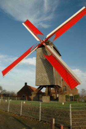 Steenakkermolen