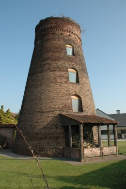 Foto van Stenen Molen<br />Steene Molen, Putte, Foto: Donald Vandenbulcke, Staden, 01.04.2009 | Database Belgische molens