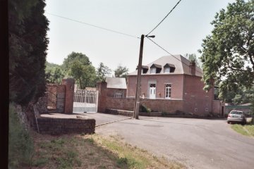 Foto van <p>Moulin d'Angre<br />Moulin d'Aluef<br />Moulin des Halettes</p>, Angre (Honnelles), Foto: Robert Van Ryckeghem, 09.06.2013 | Database Belgische molens