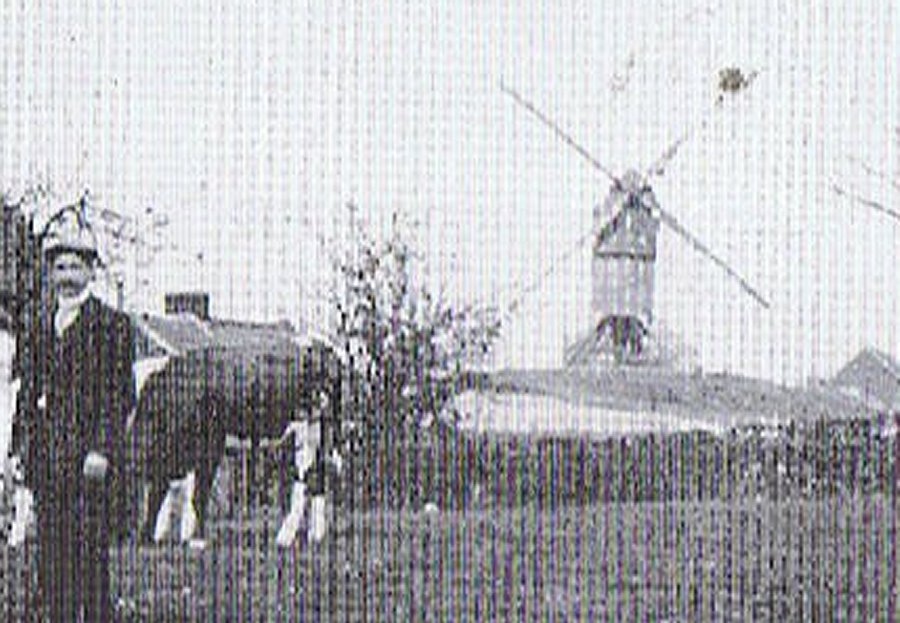 Moulin Duquesne, Moulin de Quesne, Moulin du Chêne Saint Christophe