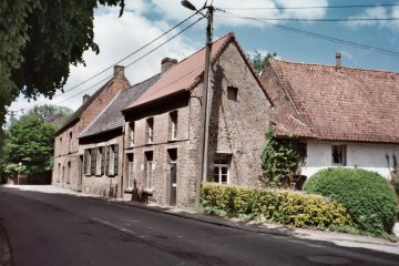 Foto van <p>Moulin à eau de Beloeil</p>, Beloeil, Foto: Robert Van Ryckeghem, Sint-Andries, 02.06.2013 | Database Belgische molens