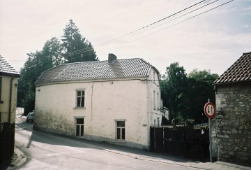Foto 2 van Moulin de Fontaine-Valmont, Fontaine-Valmont (Merbes-le-Château), Foto: Robert Van Ryckeghem, 29.09.2013 | Database Belgische molens Moulin de Fontaine-Valmont, Fontaine-Valmont (Merbes-le-Château), Foto: Robert Van Ryckeghem, 29.09.2013 | Database Belgische molens