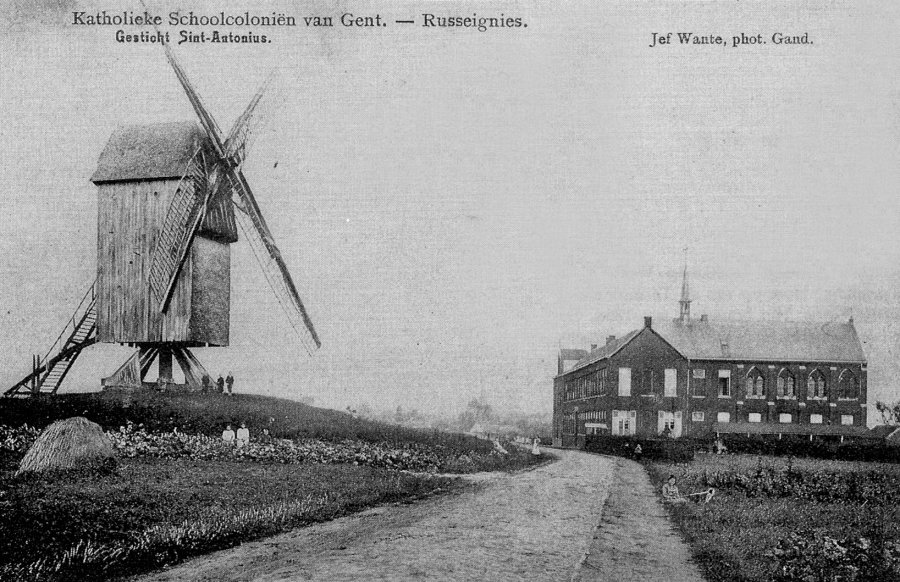 Moulin de Russeignies, Moulin à Langlet