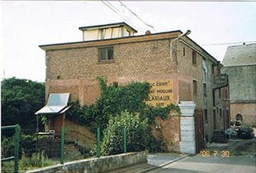 Foto van <p>Anciens moulins Blariaux</p>, Solré-sur-Sambre (Erquelinnes), Foto: Robert Van Ryckeghem, 30.07.2008 | Database Belgische molens