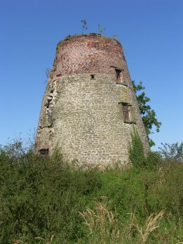 Foto van <p>Moulin à vent Frison<br />Moulin Marie Tourond</p>, Stambruges (Beloeil), Foto: Philippe De Zitter, 14.09.2008 | Database Belgische molens