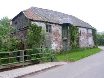 Foto van <p>Moulin d'Hou</p>, Rebecq-Rognon (Rebecq) , Foto: Philippe De Zitter, juni 2008 | Database Belgische molens