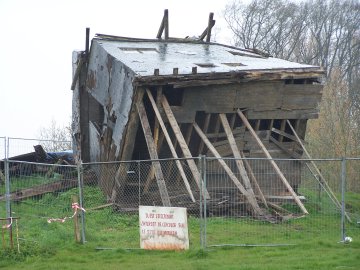 Foto van <p>Moulin de Thimougies</p>, Thimougies (Tournai), Foto: Stan Verelst, Edegem, 19.04.2008 | Database Belgische molens