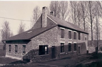 Foto van Engelingenmolen, Hoepertingen (Borgloon), Foto: Frieda Schlusmans, Agentschap Onroerend Erfgoed, 05.03.1997 | Database Belgische molens