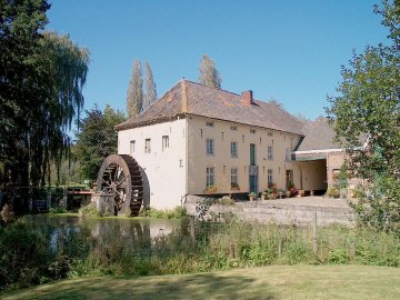 Foto van Blaarmolen<br />Molen van Blaar<br />Molen Jorissen, Tongeren, Foto: Hubert Terwingen, Tongeren | Database Belgische molens