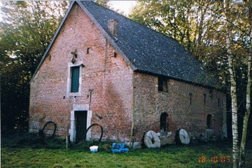 Foto van <p>Li Stwèrdu</p>, Fallais (Braives), Foto: Robert Van Ryckeghem, Koolkerke | Database Belgische molens