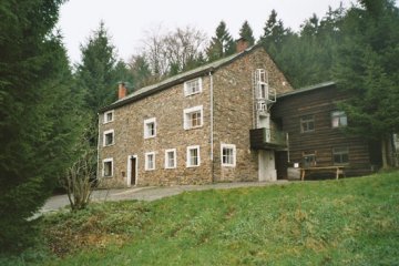 Foto van <p>Moulin de Belle Meuse<br />Molenhuis</p>, Samrée (La Roche-en-Ardenne), Foto: Eddy Timmermans, Oud-Heverlee | Database Belgische molens