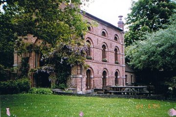 Foto van Moulin du Château, Bioul (Anhée), Foto: Robert Van Ryckeghem, Koolkerke | Database Belgische molens