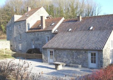 Foto van Moulin de Denée, Denée (Anhée), Foto: Luc De Brandt, 2009 | Database Belgische molens