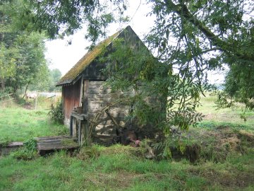 Foto van <p>Moulin Dony</p>, Eprave (Rochefort), Foto: Olaf Duinmaijer, 14.08.2006 | Database Belgische molens