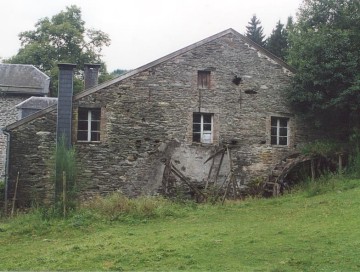 Foto van <p>Moulin de Gros-Fays<br />Moulin Gustin<br />De IJsvogel</p>, Gros-Fays (Bièvre), Foto: Marc Missotten | Database Belgische molens