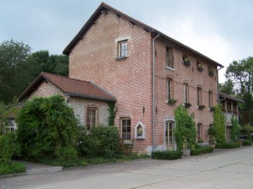 Foto van <p>Tannerie de Temploux</p>, Temploux, Foto: Jean-Paul Vingerhoed, Corroy-le-Grand, 24.08.2006 | Database Belgische molens