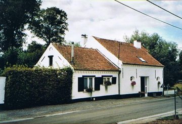 Foto van Zwingelmolen, Aaigem (Erpe-Mere), Foto: Robert Van Ryckeghem, sept. 2009 | Database Belgische molens