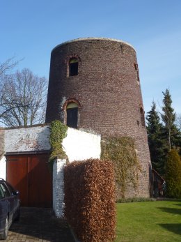 Foto van Neyts Stenen molen<br />Hollandse Molen, Assenede, Foto: Maarten Osstyn, Adegem, 20.02.2012 | Database Belgische molens