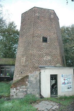 Foto van Hoosmolen<br />Watermolen, Drongen (Gent), Foto: Donald Vandenbulcke, Staden, 05.11.2006  | Database Belgische molens