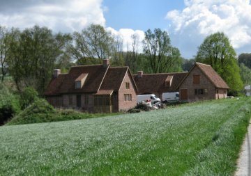 Foto van Pensemontmolen<br />Pansemontmolen<br />'t Waterkot, Ruien (Kluisbergen), Foto: Maarten Osstyn, Adegem, 12.04.2011 | Database Belgische molens