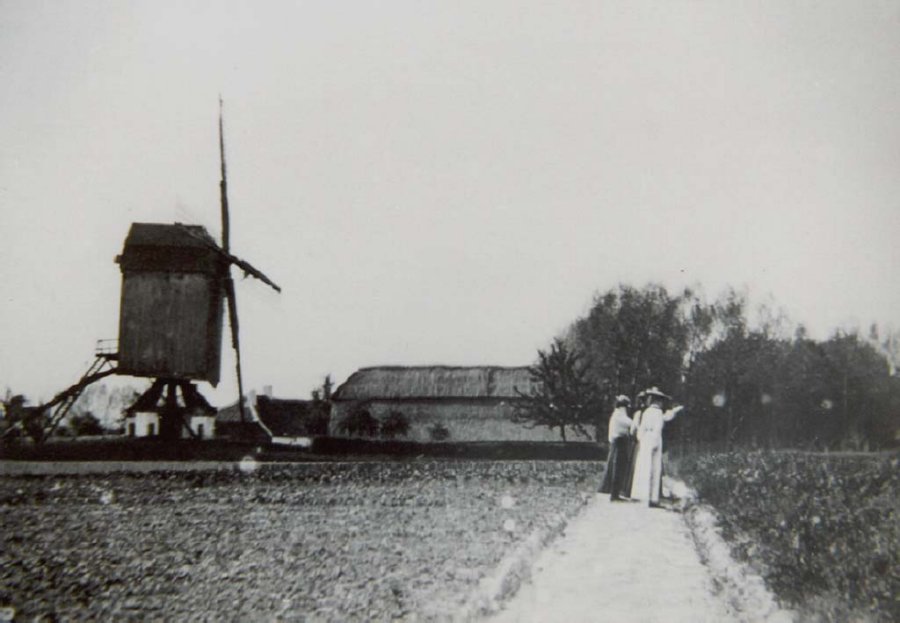 Koereitmolen, Konreimolen, Kontreienmolen, Windmolen van Conteraan