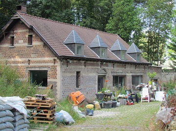 Foto van <p>Sprietmolen<br />Ter Spreetmolen<br />Driepikkelmolen<br />Drijpikkelmolen</p>, Strombeek-Bever (Grimbergen), Foto: Marnix Bogaert, Marke, 24.07.2013 | Database Belgische molens