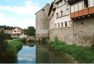 Foto van <p>Moulin de la Roche<br />Moulin Ladrière</p>, Court-Saint-Etienne, Foto Michel Godart, 10.08.2013 | Database Belgische molens