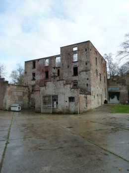 Foto van <p>Grand Moulin<br />Moulin des Rendages<br />Moulin de Lansekyn<br />Moulin Rasquin<br />Boulonnerie</p>, Jodoigne , Foto: Ton Slings, Heerlen, 04.12.2012 | Database Belgische molens