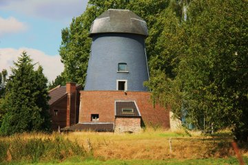 Foto van <p>Moulin de Saint-Pierre</p>, Nivelles, Foto: Denis Van Cronenburg, 30.08.2012 | Database Belgische molens