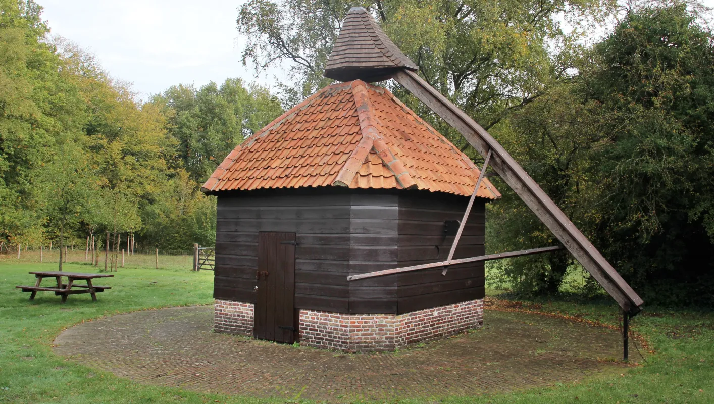 Rosmolen aan de Trutselaar Rosmolen aan de Trutselaar