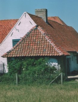 Foto van Rosmolen van het Oud Moeshof, Alveringem, Foto: Lieven Denewet | Database Belgische molens