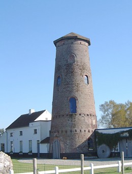 Foto van Boerenmolen, Snellegem (Jabbeke), Foto: Donald Vandenbulcke, Staden | Database Belgische molens