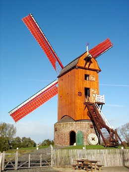 Foto van Wullepitmolen<br />Lindemolen, Zarren (Kortemark), Foto: Jos Demarée, Sint-Andries | Database Belgische molens